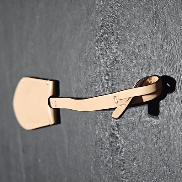 Coach Leather Hang Tag  Bag Charm - Picture 4 of 7